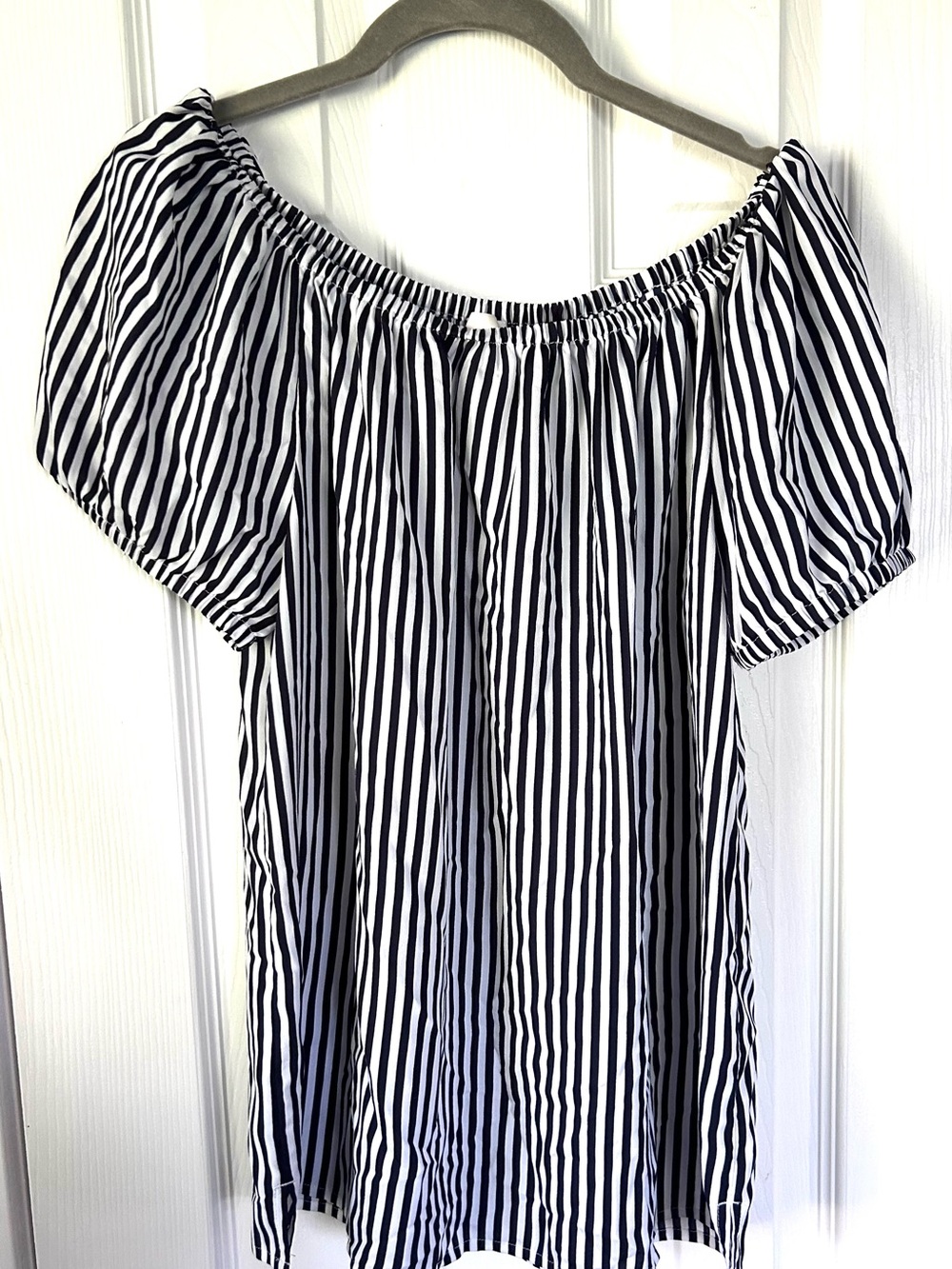Chico’s Black White Striped Off Shoulder Puff Sleeve Blouse Size 0